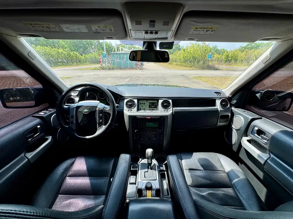 Land Rover Discovery — миниатюра 5