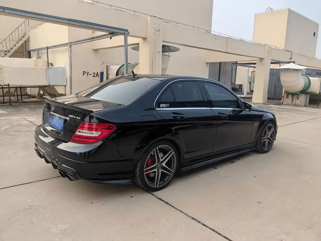 Mercedes-Benz C-Class AMG — миниатюра 11