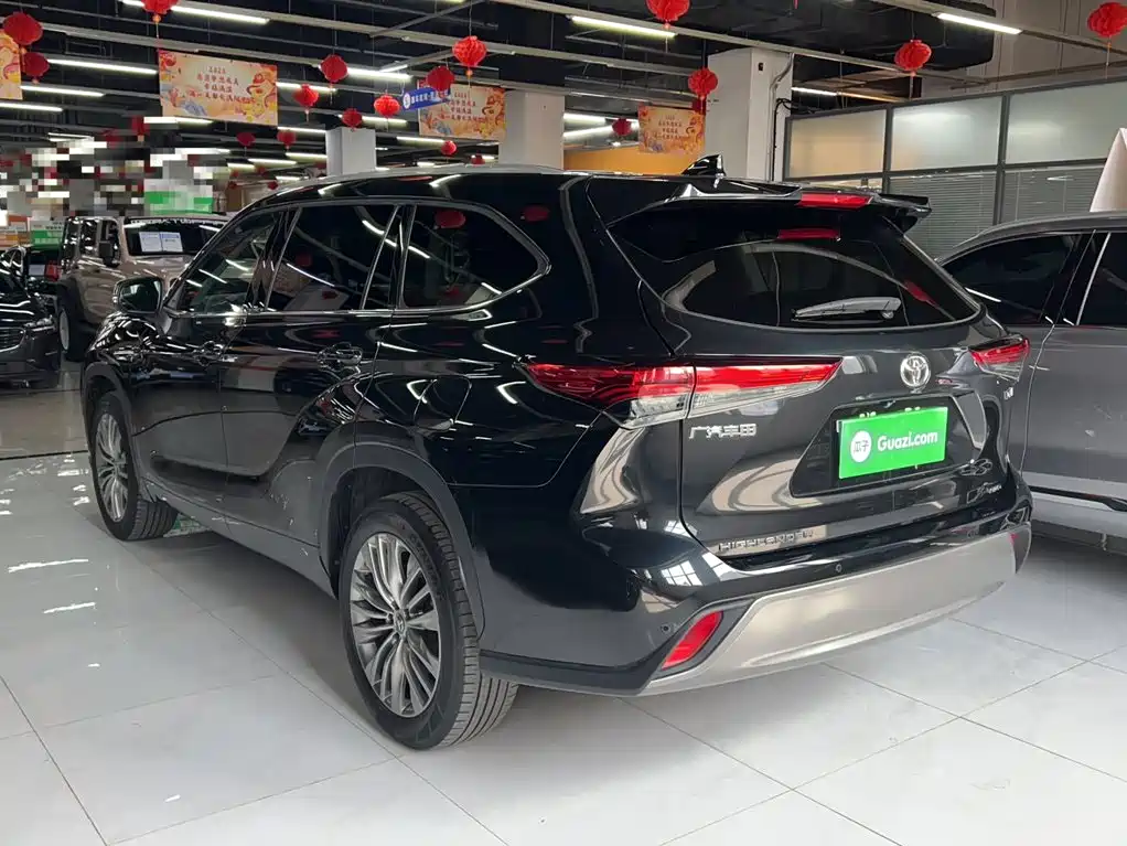 Toyota Highlander — миниатюра 14