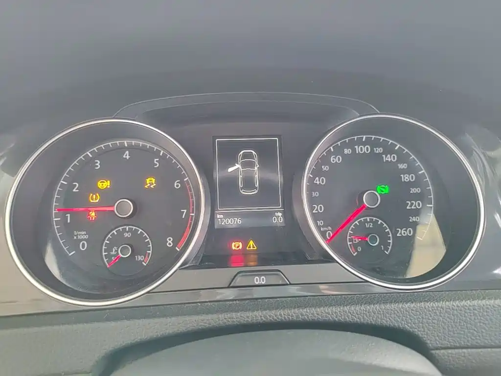 Volkswagen Golf — миниатюра 12