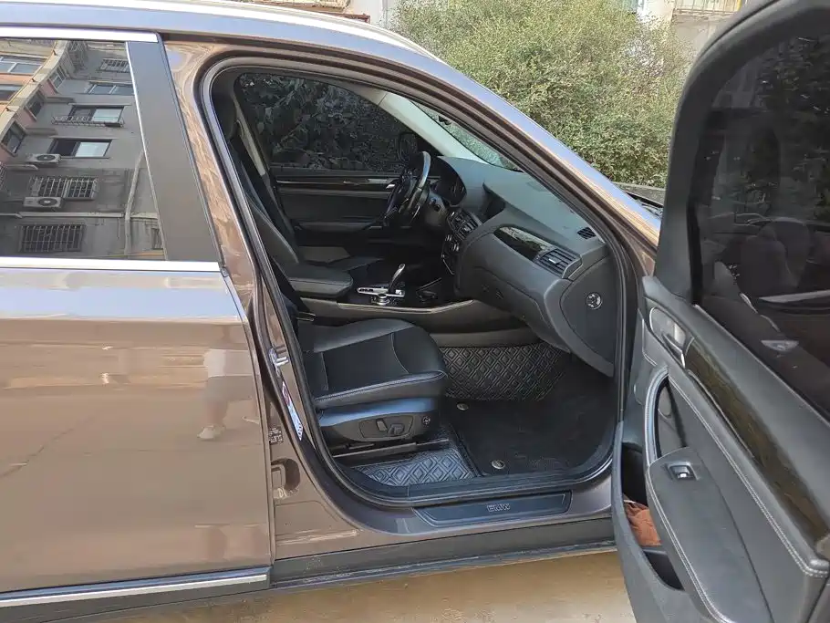 BMW X3 (Import) — миниатюра 8