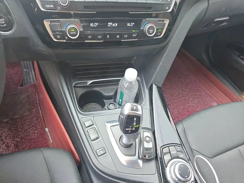 BMW 3 Series — миниатюра 14