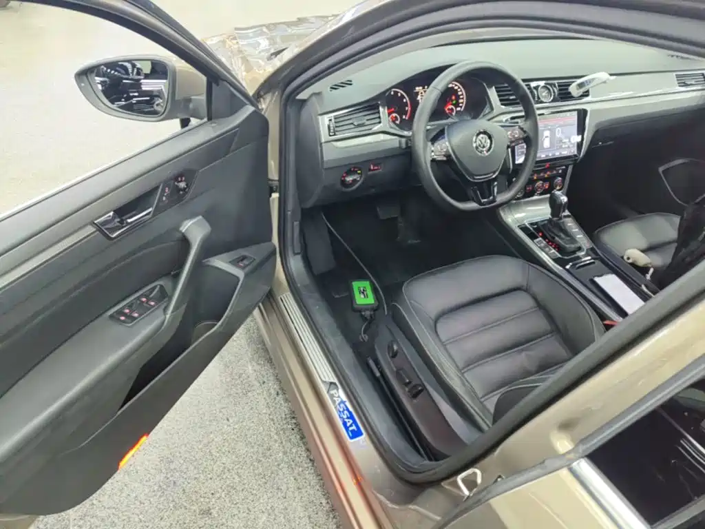 Volkswagen Passat — миниатюра 16