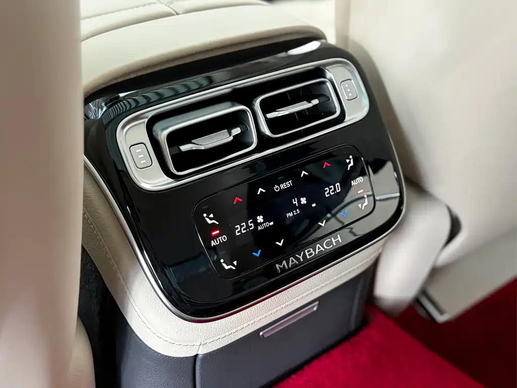 Mercedes-Benz S-Class — миниатюра 16