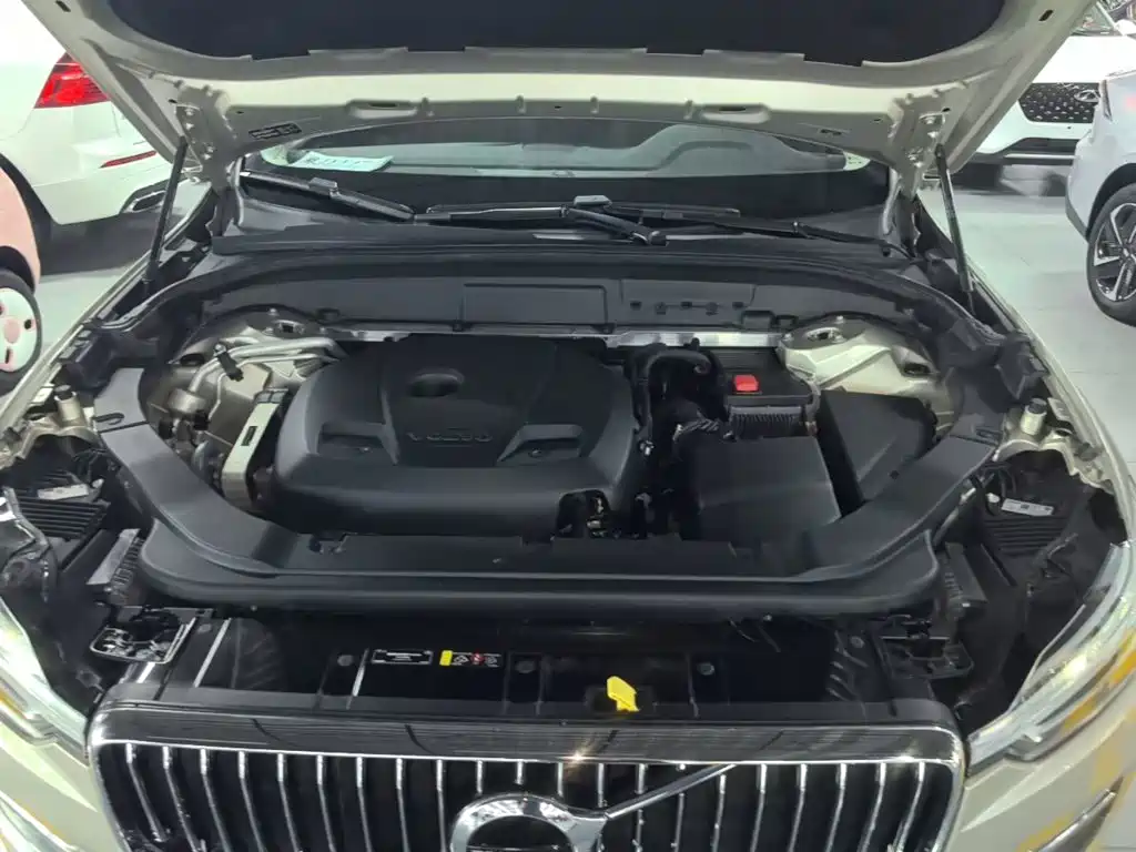 Volvo XC60 — миниатюра 20