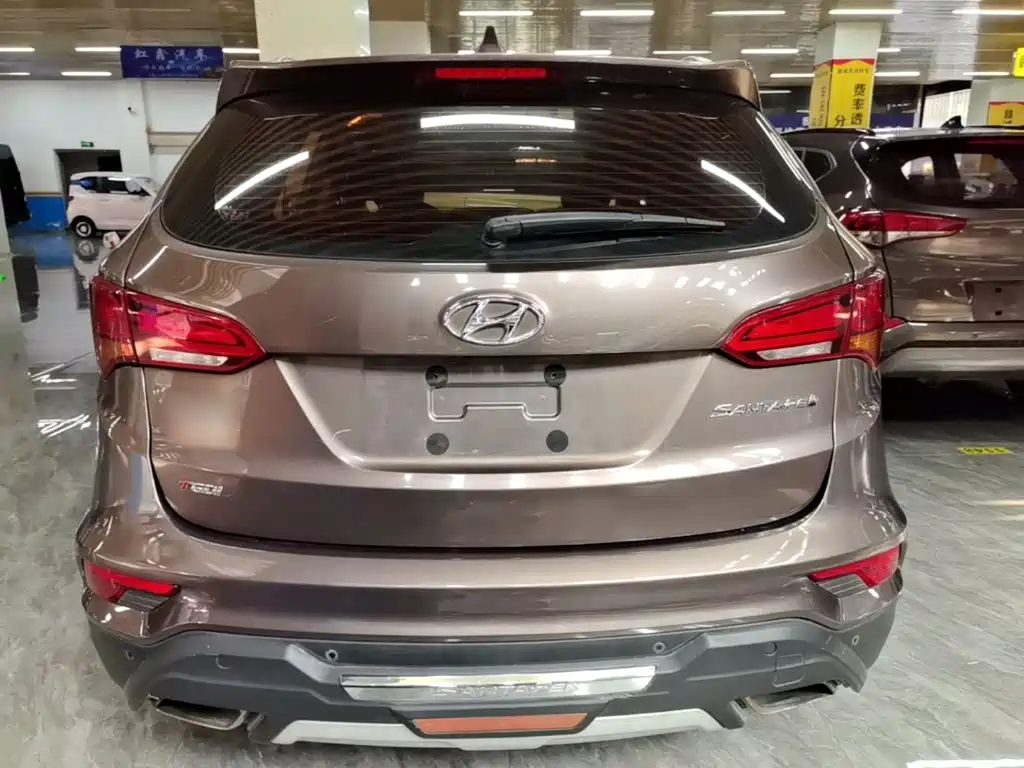 Hyundai Santa Fe — миниатюра 6