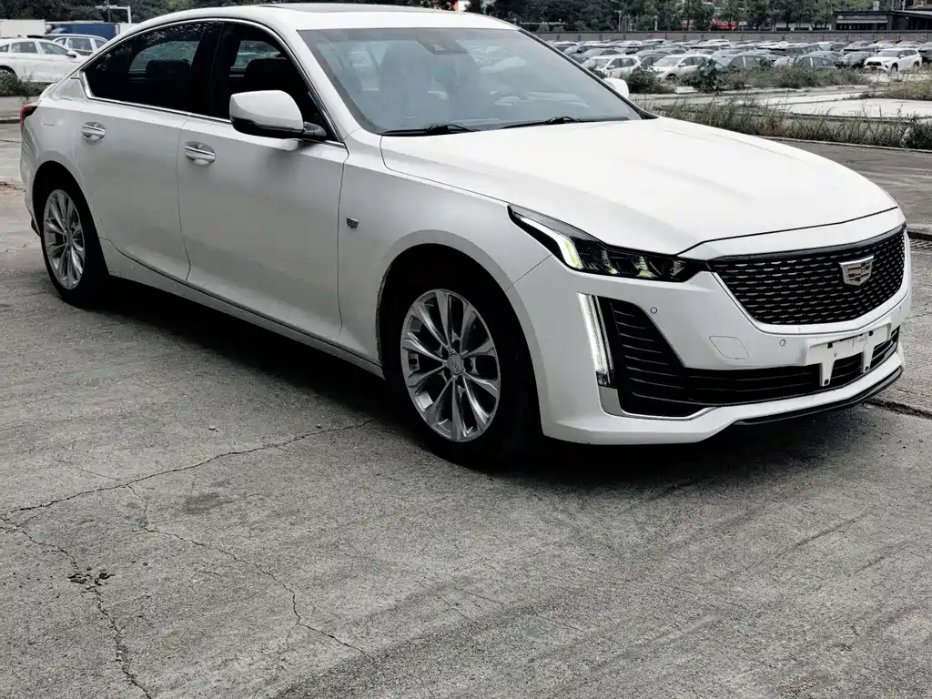 Cadillac CT5 — миниатюра 3