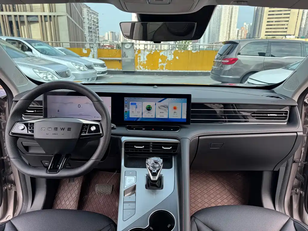 Roewe RX5 New Energy — миниатюра 5