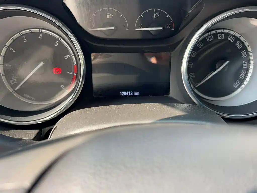 Buick Verano — миниатюра 4