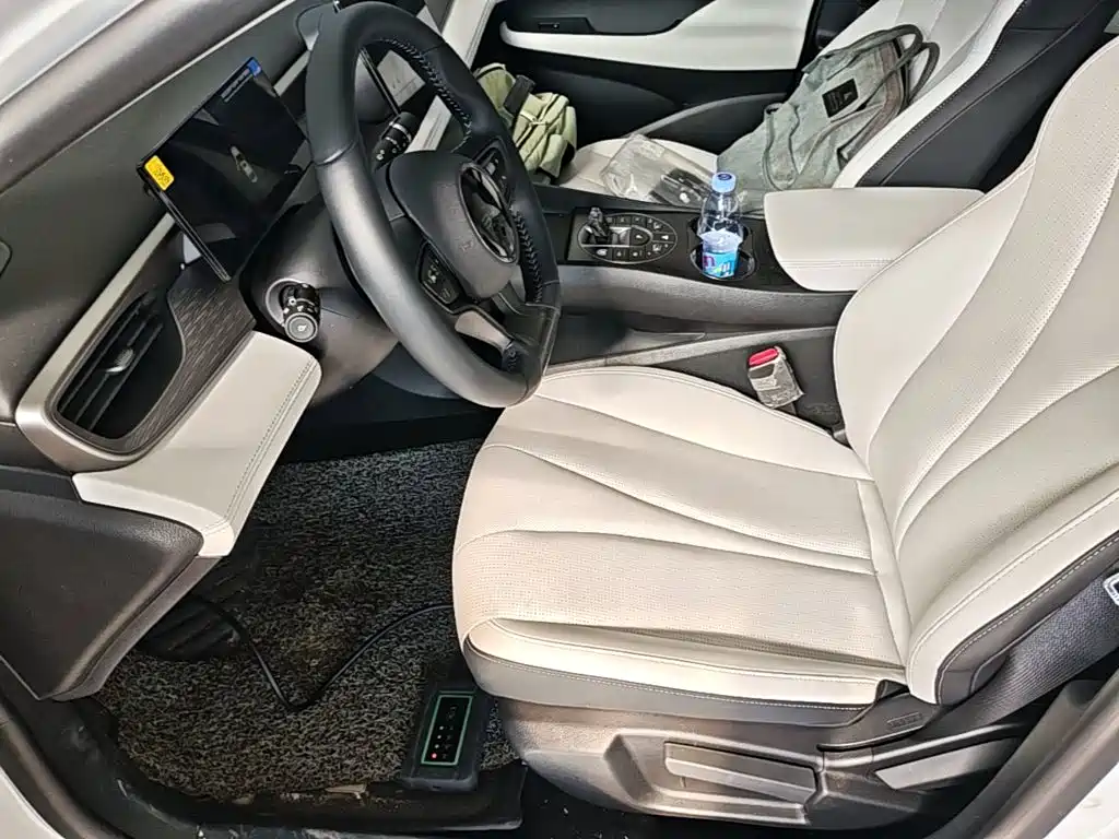 BYD Seal 05 DM-i — миниатюра 15