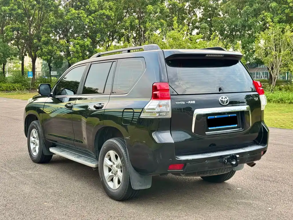 Toyota Prado — миниатюра 7