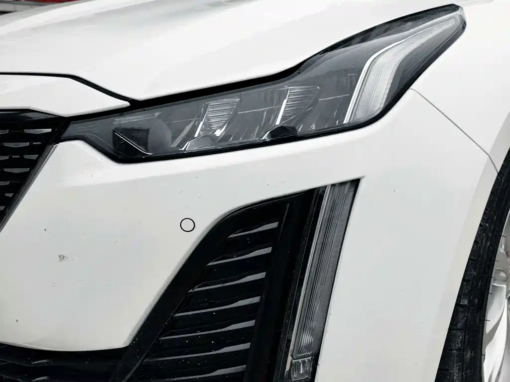 Cadillac CT5 — миниатюра 15