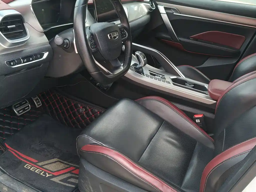 Geely Binyue — миниатюра 7