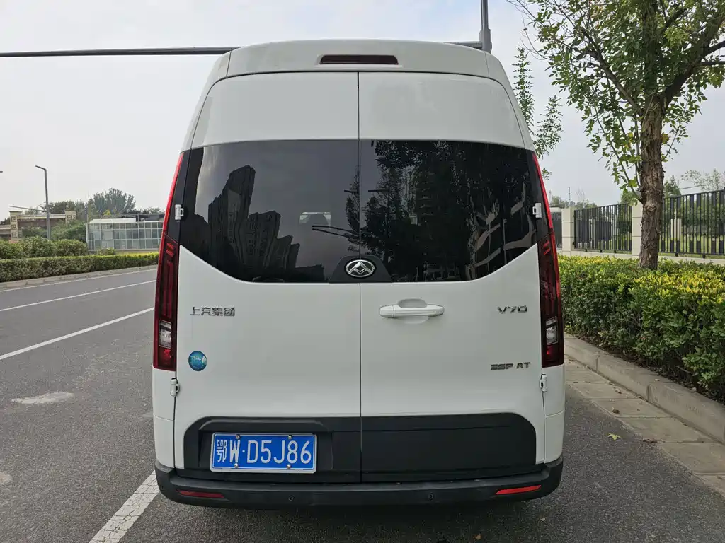 MAXUS V70 — миниатюра 5