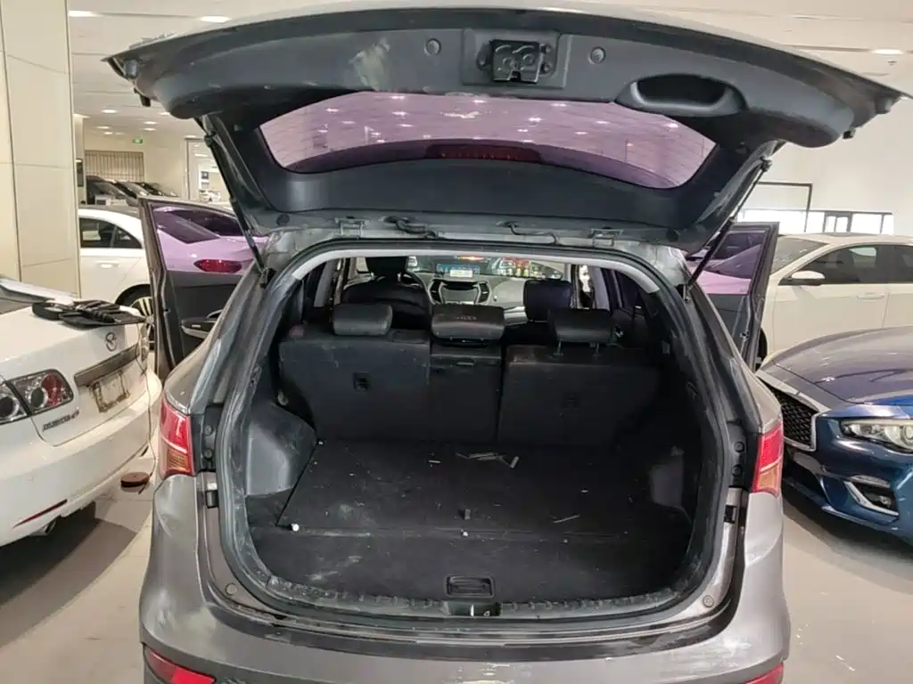 Hyundai Santa Fe — миниатюра 19
