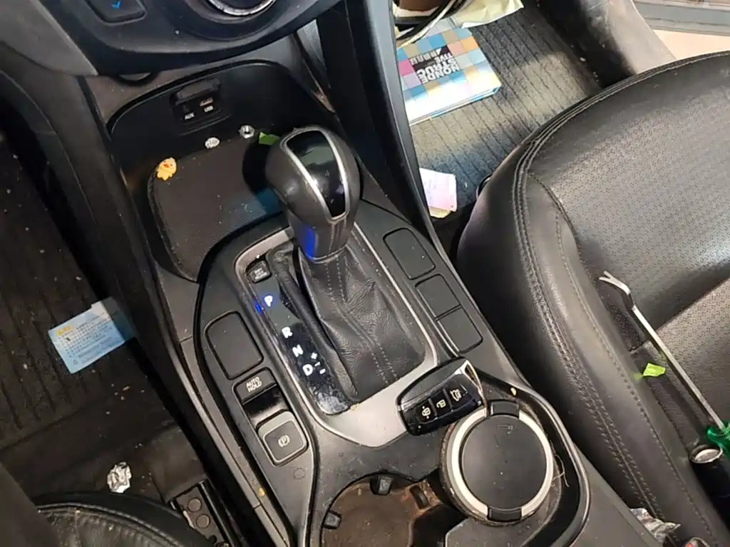 Hyundai Santa Fe — миниатюра 14