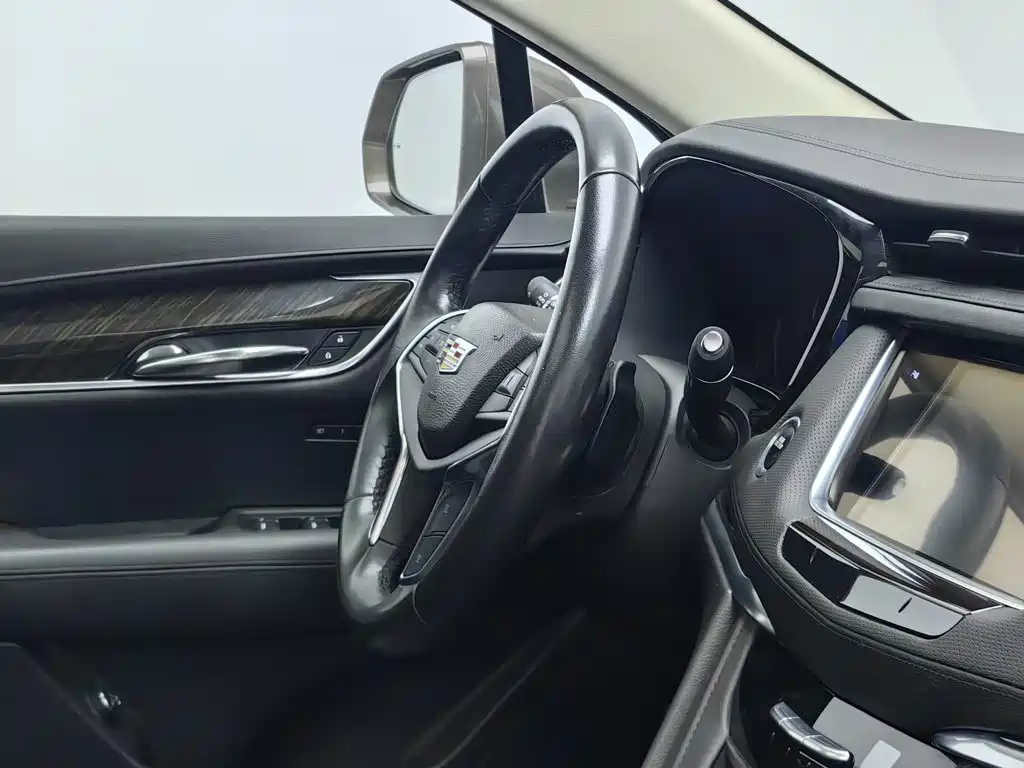 Cadillac XT5 — миниатюра 22
