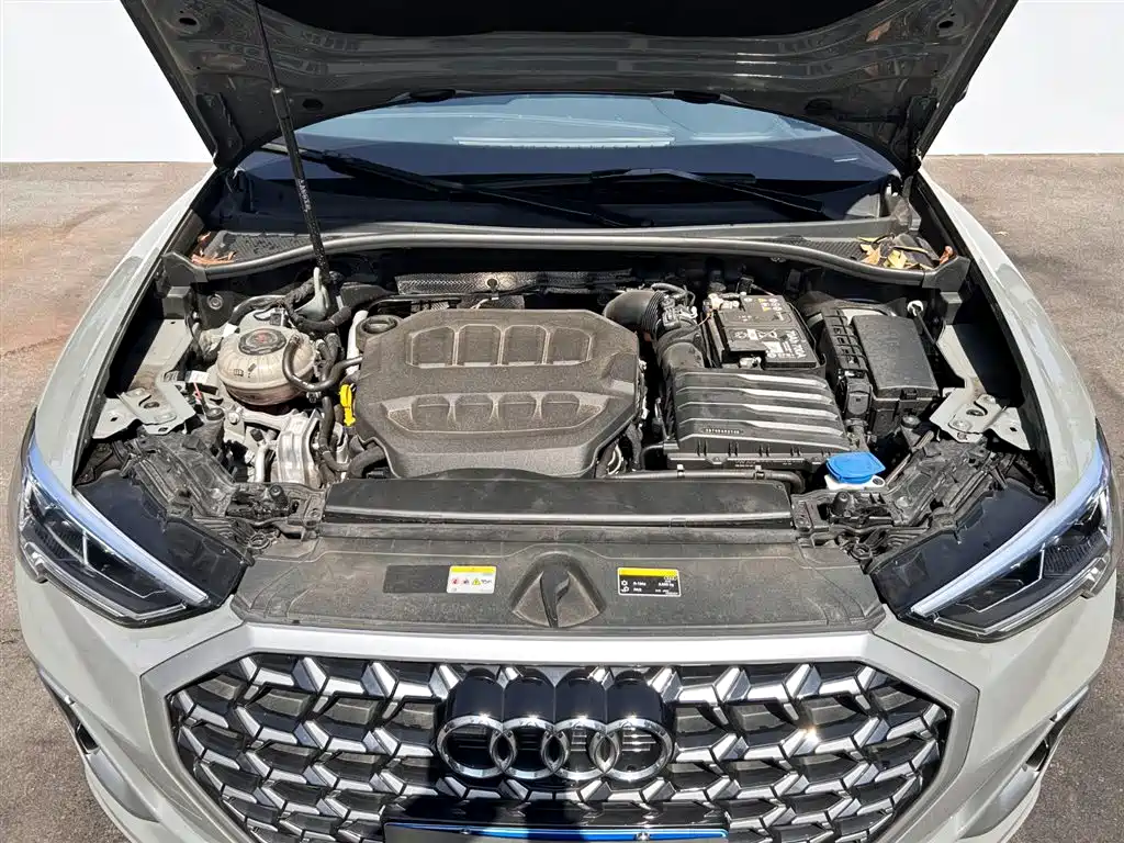 Audi Q3 — миниатюра 8