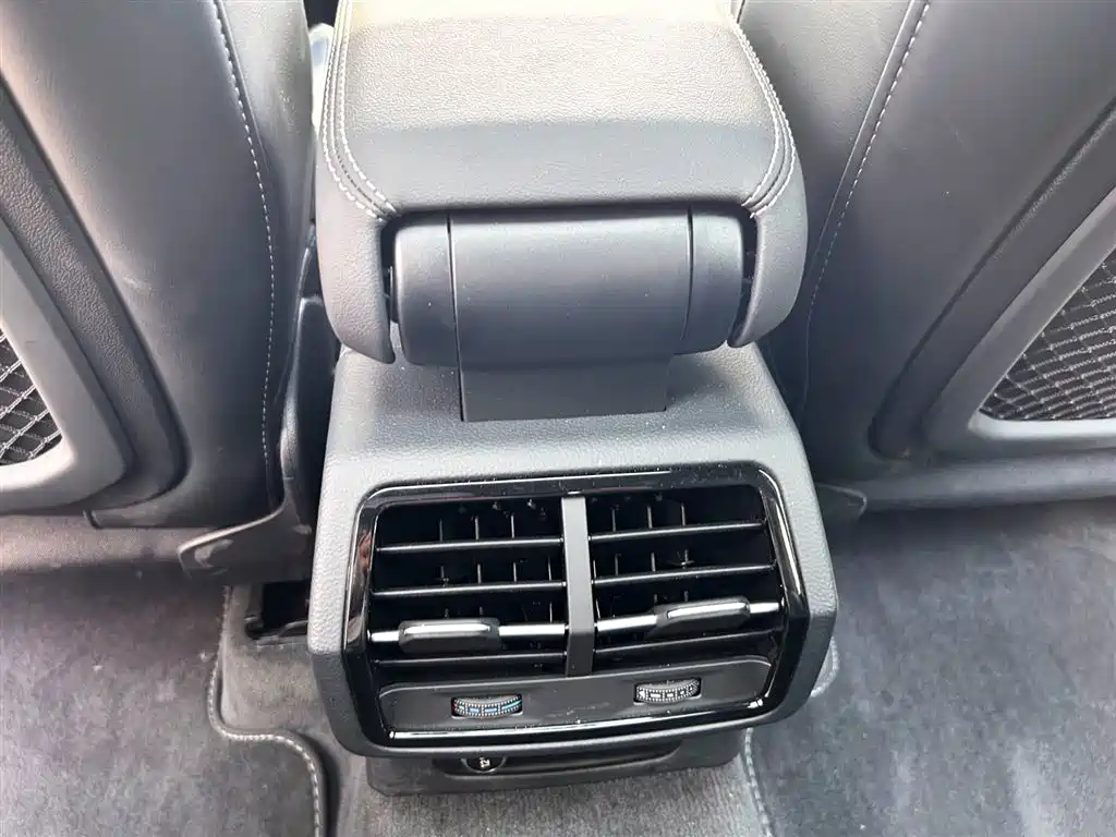 Audi Q3 — миниатюра 25