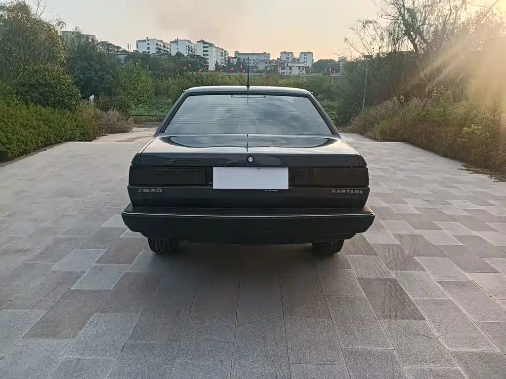 Volkswagen Santana Classic — миниатюра 4