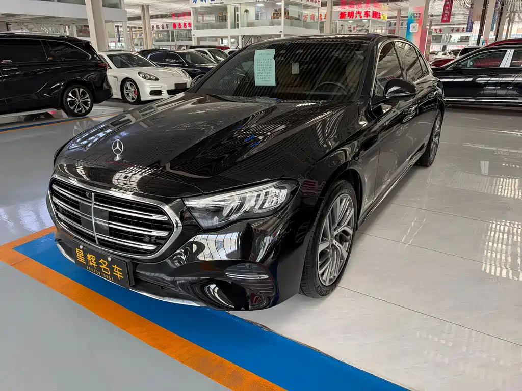 Mercedes-Benz E-Class — миниатюра 2