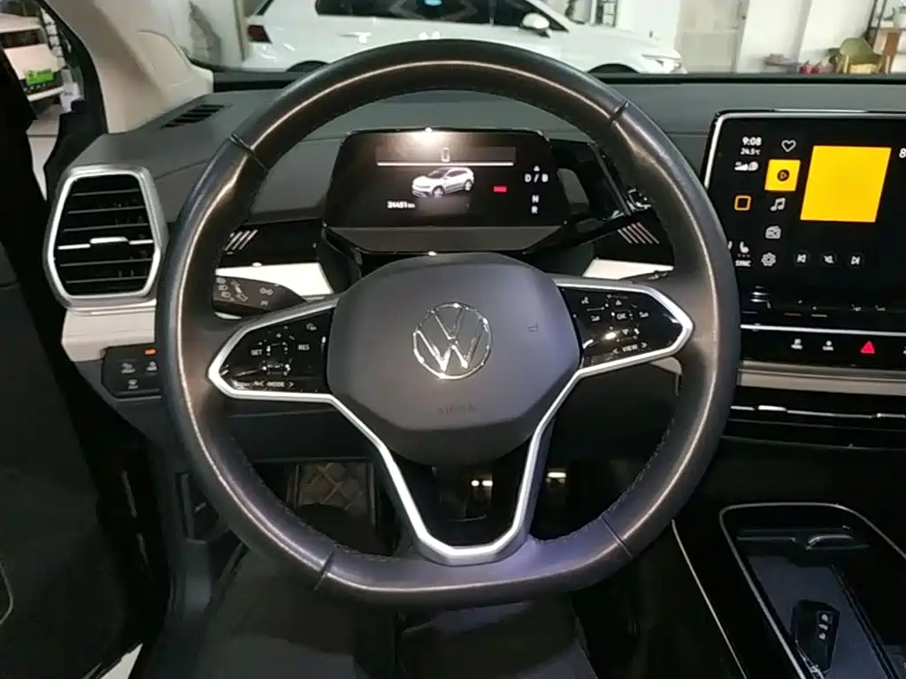 Volkswagen ID.6 Crozz — миниатюра 11