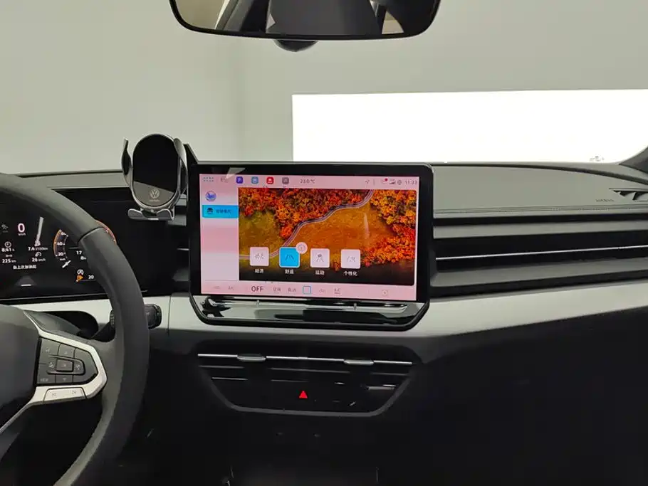 Volkswagen Lamando — миниатюра 13