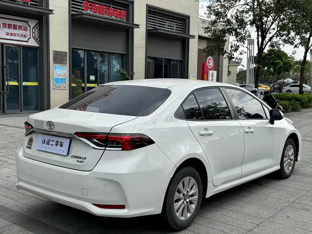 Toyota Corolla — миниатюра 11