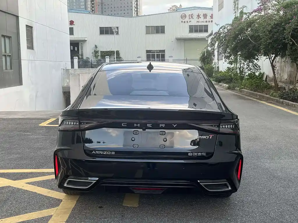 CHERY ARRIZO 8