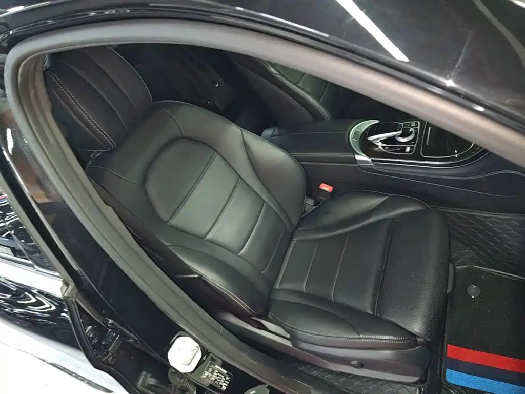 Mercedes-Benz GLC — миниатюра 25