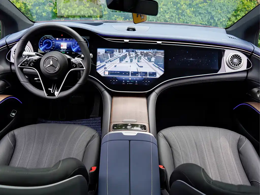 Mercedes-Benz EQS — миниатюра 13