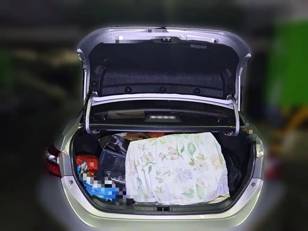 Toyota Corolla — миниатюра 10