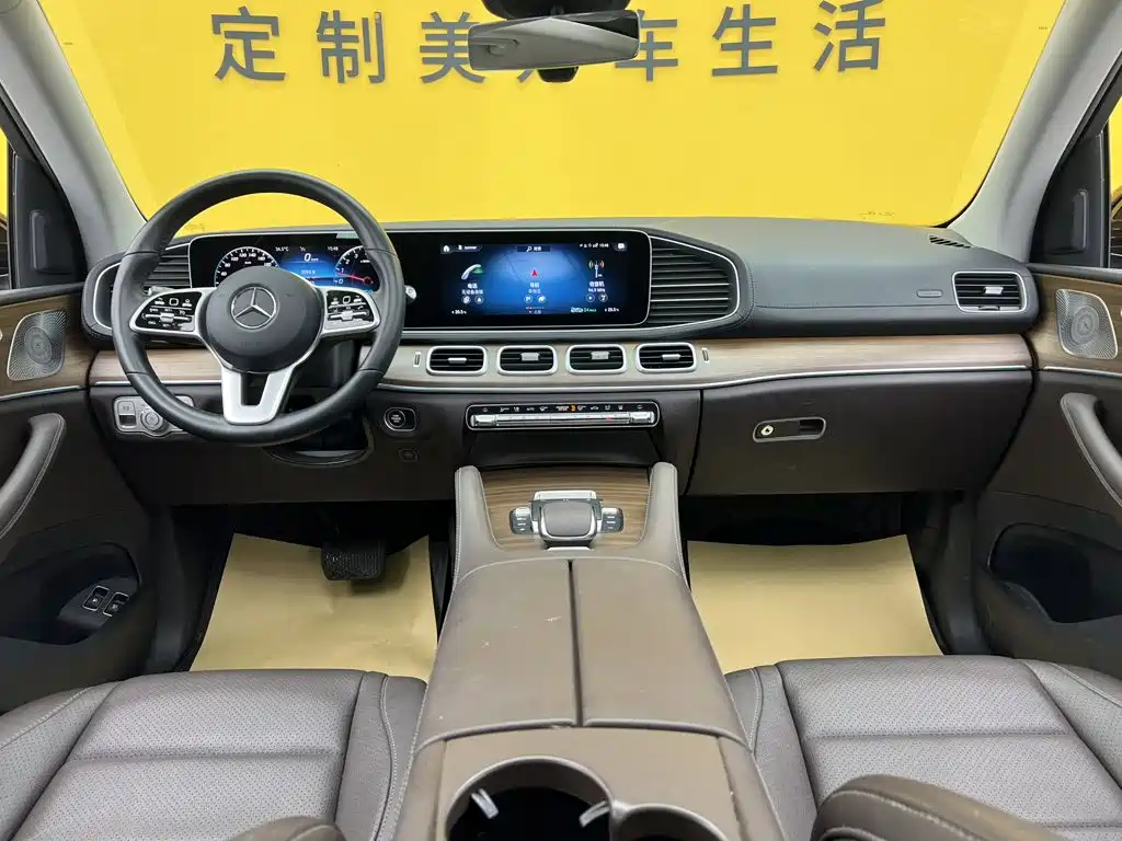 Mercedes-Benz GLE New Energy — миниатюра 42