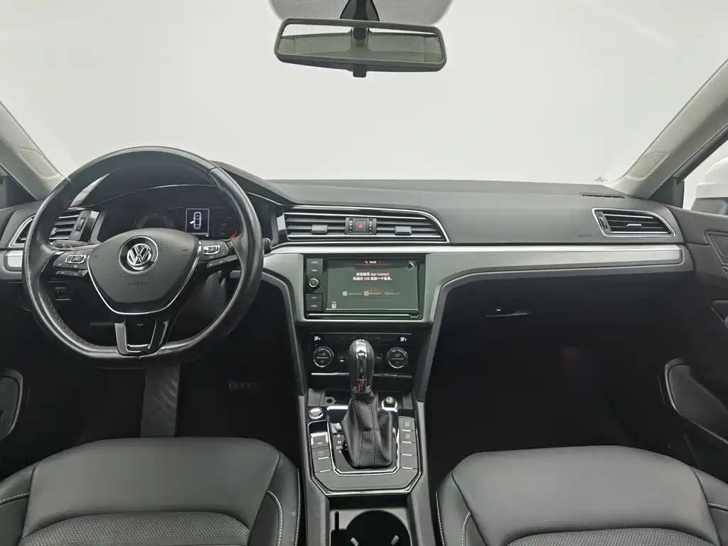 Volkswagen Lamando — миниатюра 5