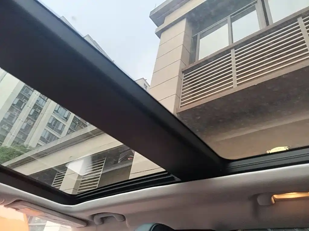 Jeep Renegade — миниатюра 18