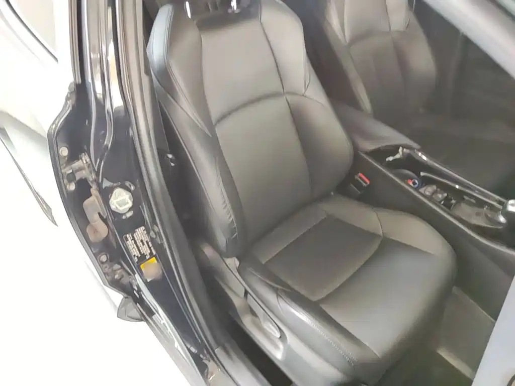 Toyota IZOA — миниатюра 25
