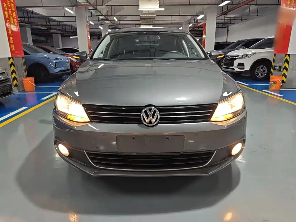 Volkswagen Sagitar — миниатюра 3
