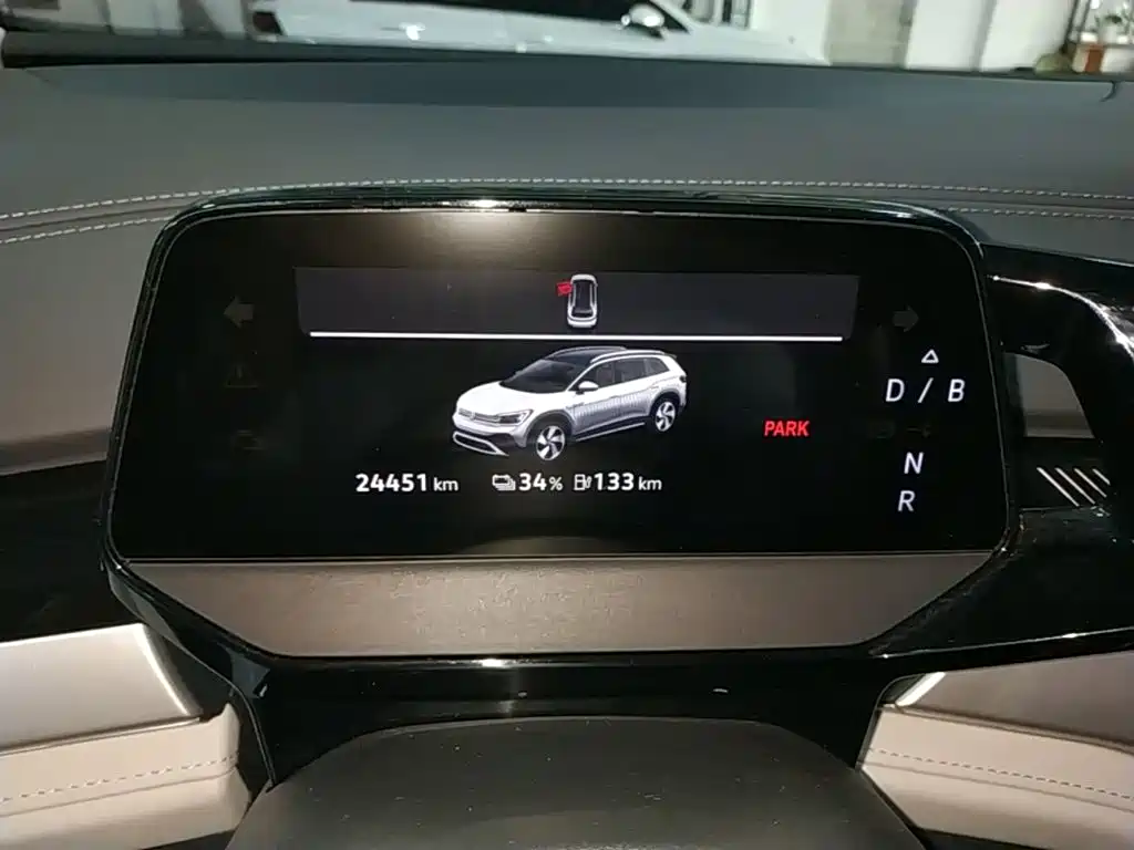 Volkswagen ID.6 Crozz — миниатюра 12