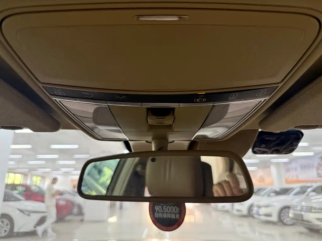 Mercedes-Benz S-Class — миниатюра 21