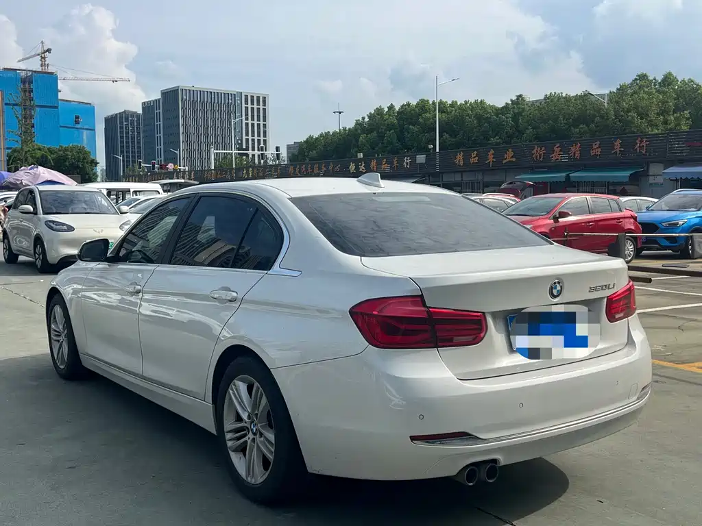 BMW 3 Series — миниатюра 3