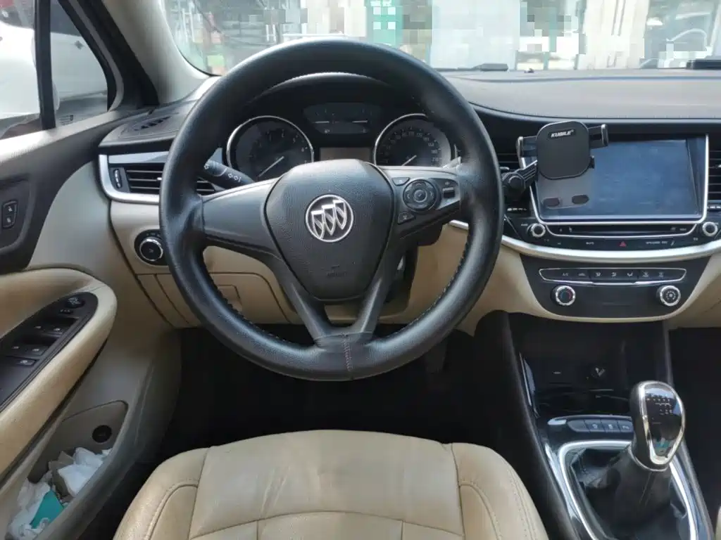 Buick Verano — миниатюра 11