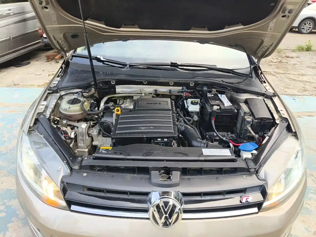 Volkswagen Golf — миниатюра 20