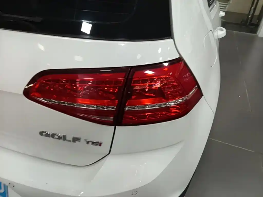 Volkswagen Golf — миниатюра 8
