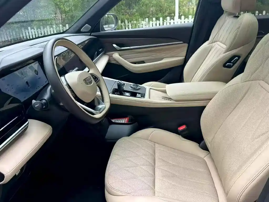 Geely Xingyue L — миниатюра 4