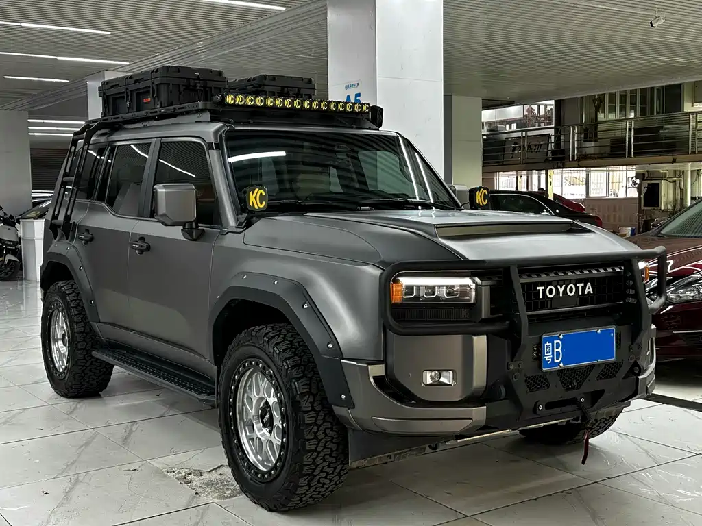 Toyota Prado — миниатюра 3