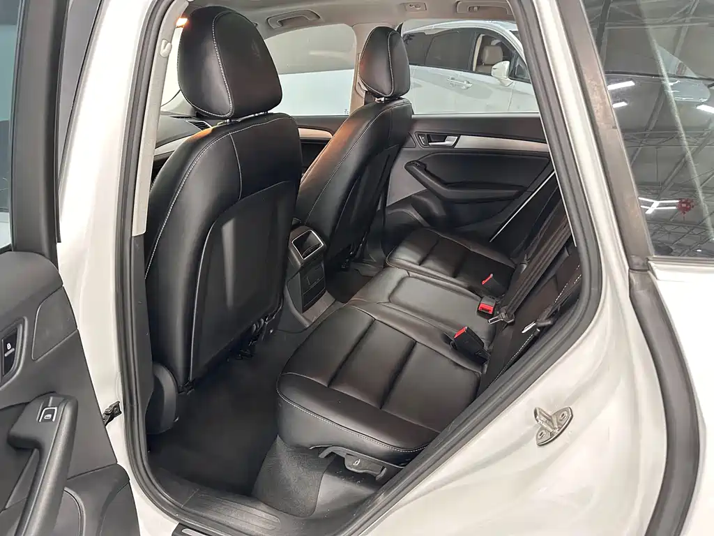 Audi Q5 — миниатюра 6