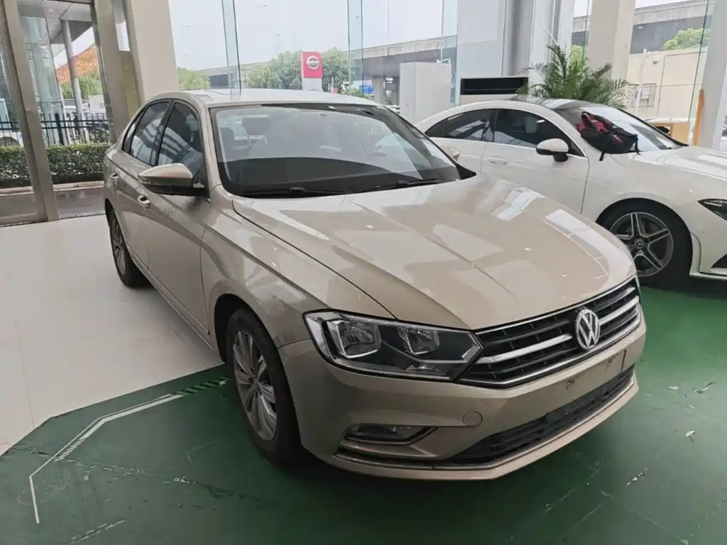 Volkswagen Bora — миниатюра 4