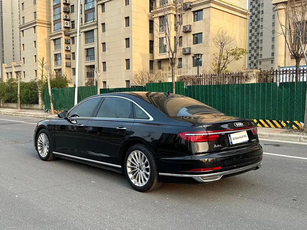 Audi A8 2021 A8L 50 TFSI quattro Comfort