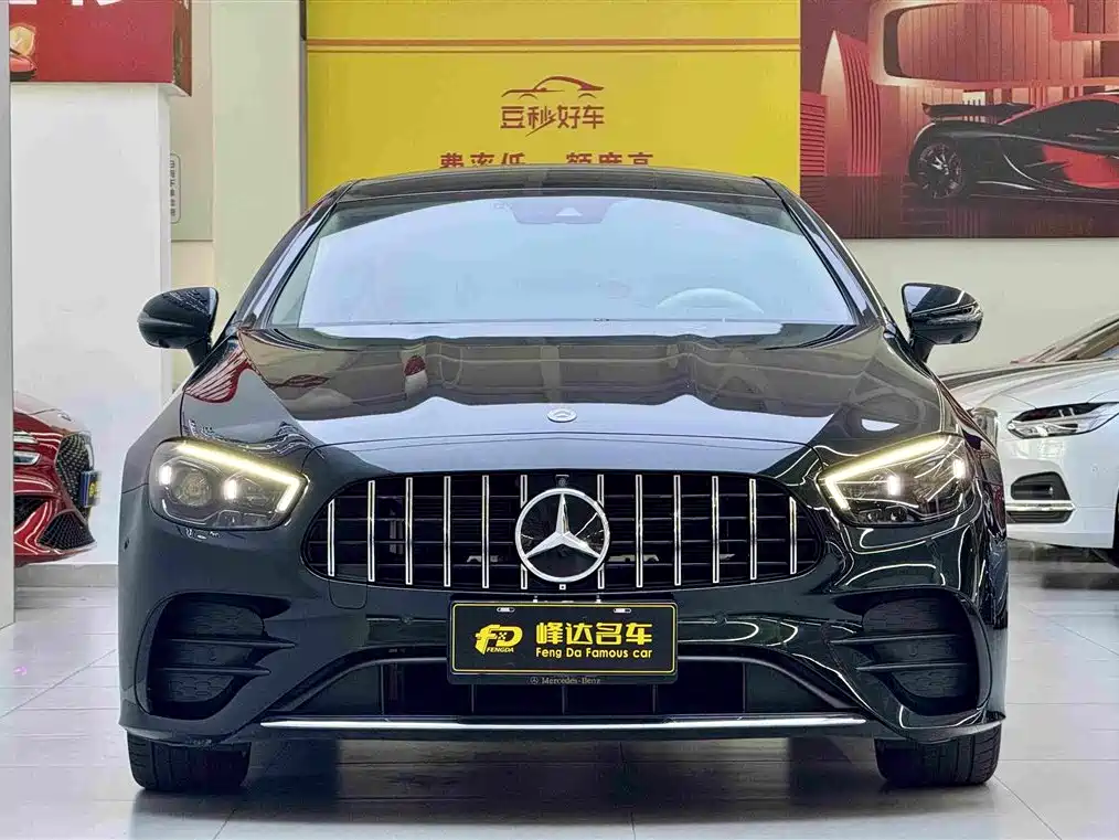 Mercedes-Benz E-Class (Import) — миниатюра 2
