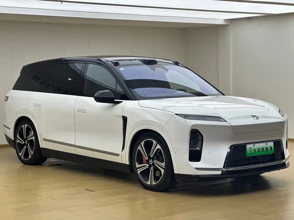 NIO ES8 — миниатюра 5